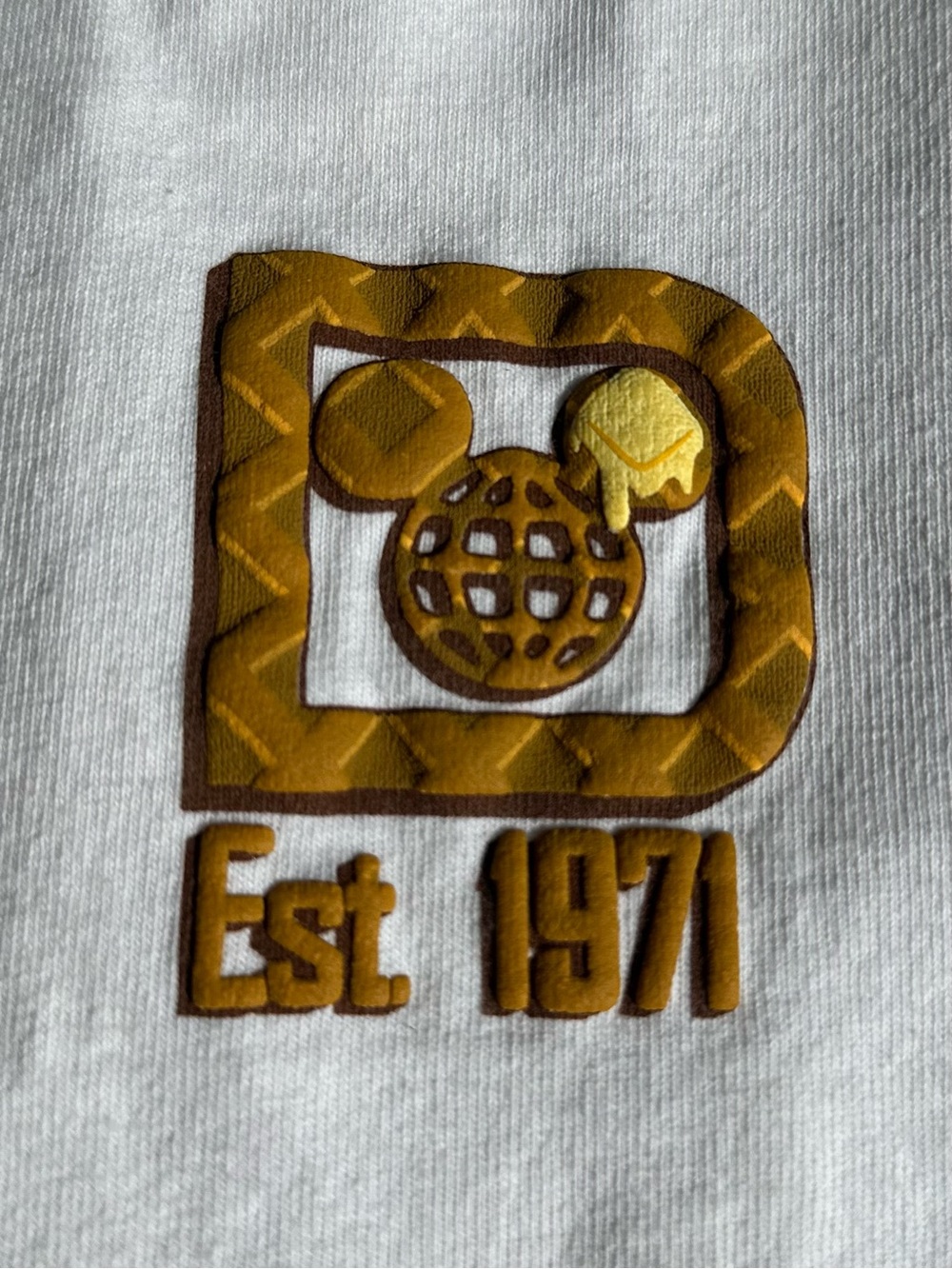 Disney “Mickey Waffle” spirit jersey  and matching ears              sz small - Picture 7 of 8